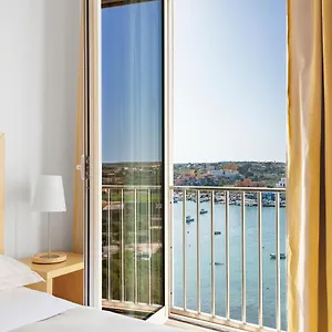 Hotel Vega, LMP